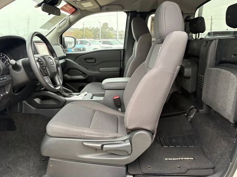 Certified 2022 Nissan Frontier S w/ Technology Package image 29