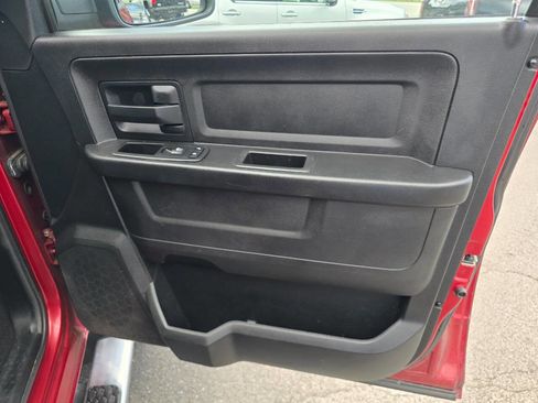 Used 2015 RAM 1500 Express AWD/4WD image 31