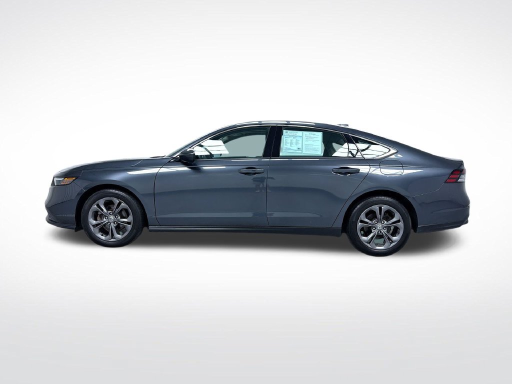 Used 2023 Honda Accord EX image 3