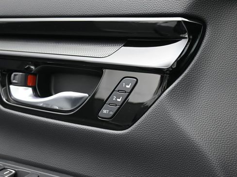 Certified 2023 Honda CR-V Sport Touring image 18