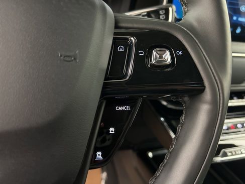 New 2026 Lincoln Corsair Reserve image 18