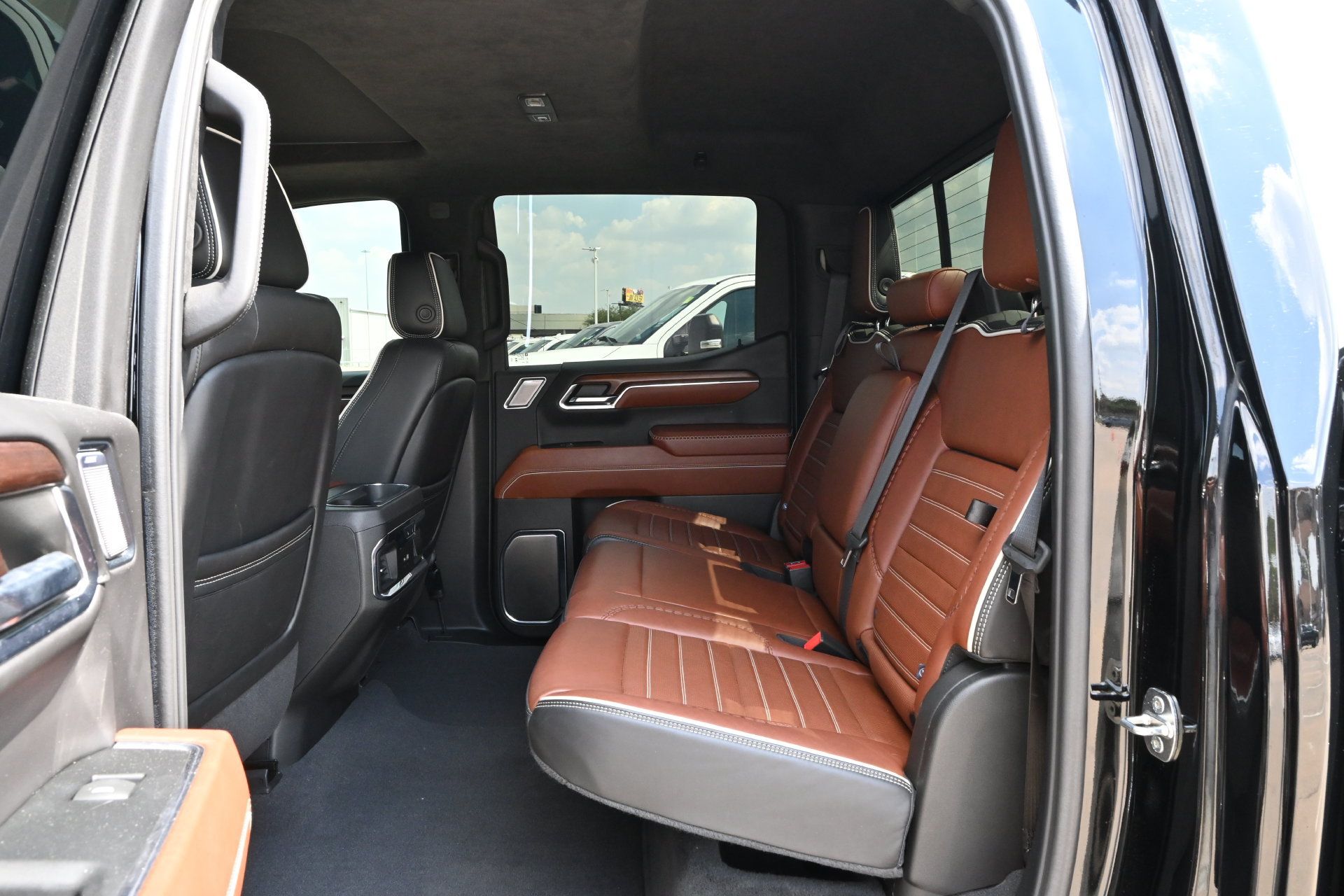 Used 2024 GMC Sierra 1500 Denali Ultimate AWD/4WD image 21