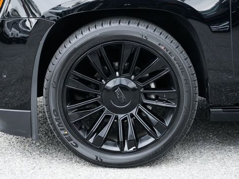 Used 2017 Cadillac Escalade ESV Platinum RWD image 55
