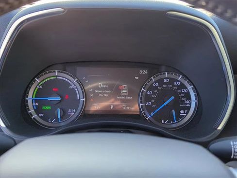 Used 2021 Toyota Highlander Limited image 18