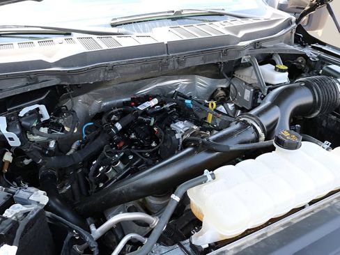 Used 2025 Ford F150 XLT w/ Equipment Group 301A Standard RWD image 10