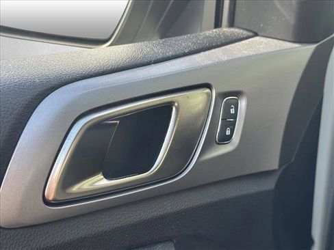 Used 2021 Ford Ranger XLT w/ Equipment Group 301A Mid image 17