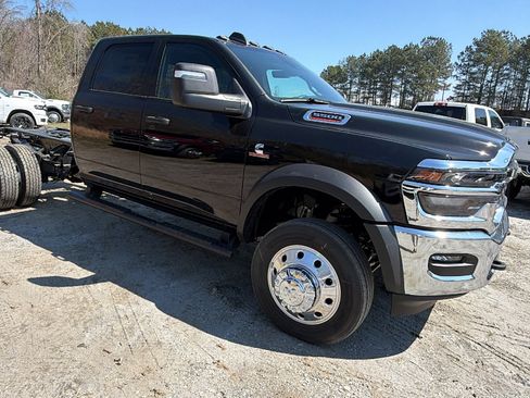 New 2026 RAM 5500 Tradesman w/ Chrome Appearance Group AWD/4WD image 5