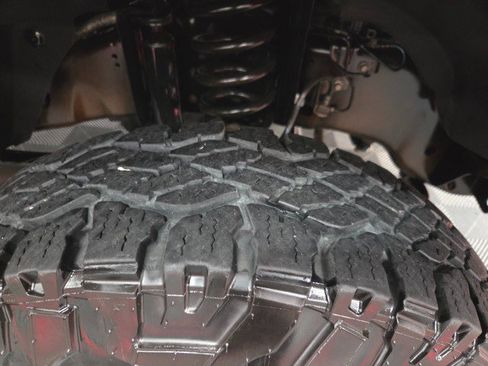 Used 2015 Ford F350 Lariat w/ Lariat Ultimate Package image 85