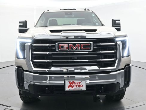 New 2026 GMC Sierra 3500 SLE w/ SLE Value Package image 26