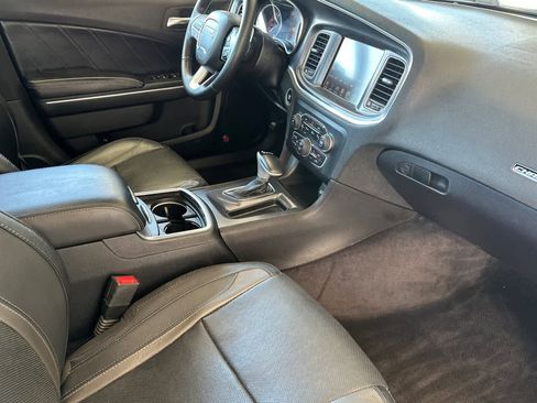 Used 2015 Dodge Charger R/T w/ Premium Group RWD image 16