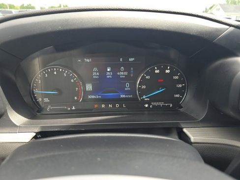 Used 2023 Ford Explorer XLT w/ XLT Sport Appearance Package image 13