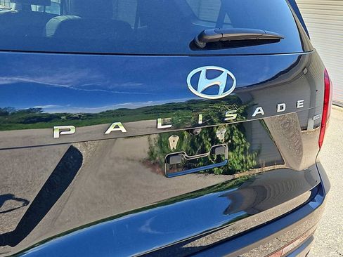 Used 2024 Hyundai Palisade Limited AWD/4WD image 7