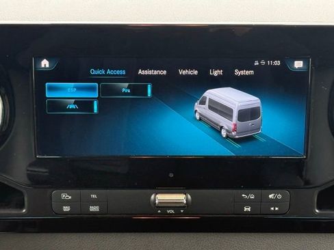 Used 2022 Mercedes-Benz Sprinter 4500 w/ Parking Package image 38