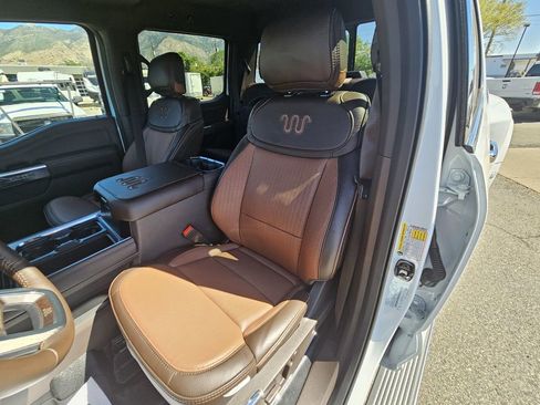 Used 2025 Ford F450 King Ranch w/ Chrome Package image 19