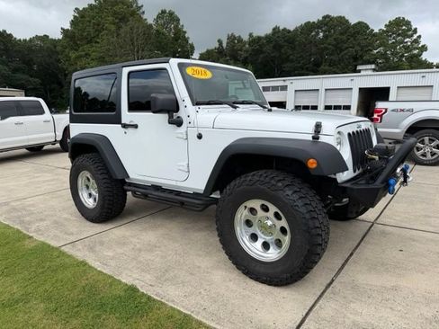 Used 2018 Jeep Wrangler Sport AWD/4WD image 1
