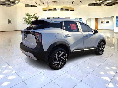 Certified 2026 Nissan Kicks SV FWD image 6