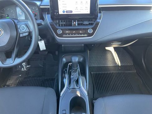 Used 2023 Toyota Corolla LE image 11