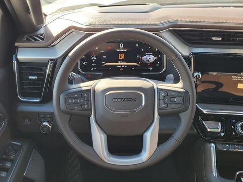 New 2026 GMC Sierra 1500 Denali w/ Denali Reserve Package AWD/4WD image 9