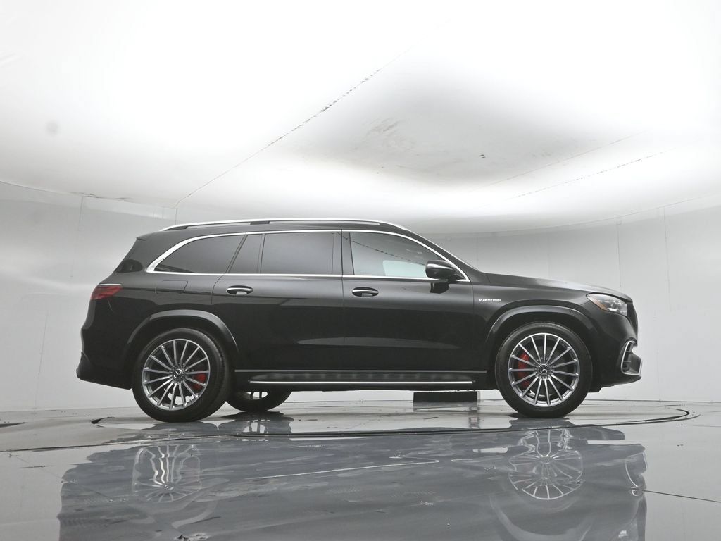 Used 2025 Mercedes-Benz GLS 63 AMG 4MATIC image 43
