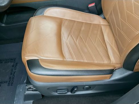 Used 2024 Nissan Pathfinder Platinum w/ Cargo Package FWD image 19