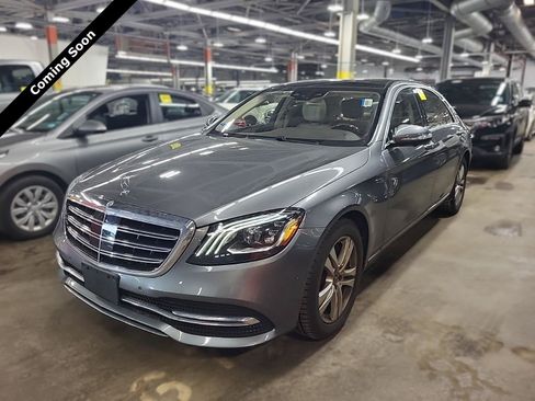 Used 2018 Mercedes-Benz S 560 4MATIC Sedan w/ Premium Package image 1