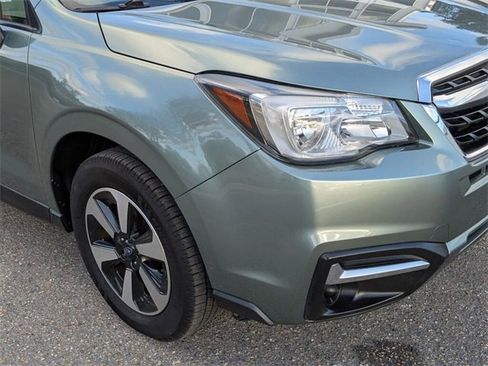 Used 2017 Subaru Forester 2.5i Premium w/ Popular Package #2A image 2