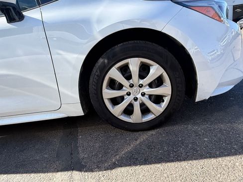 Used 2024 Toyota Corolla LE image 5