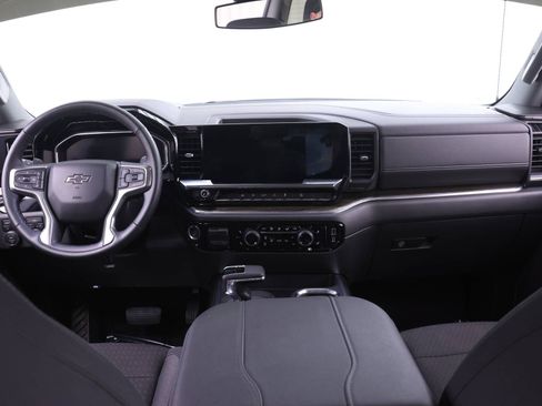 Used 2024 Chevrolet Silverado 1500 RST w/ Convenience Package II AWD/4WD image 8