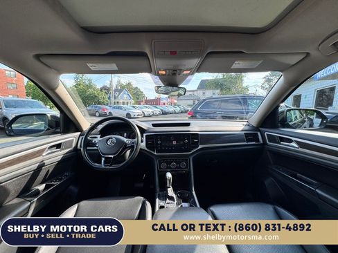 Used 2018 Volkswagen Atlas SEL AWD/4WD image 19