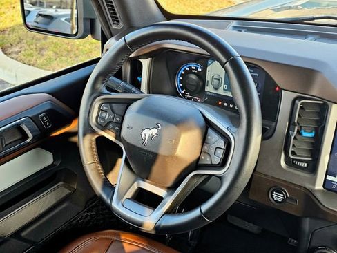 Used 2023 Ford Bronco Outer Banks w/ Sasquatch Package image 28