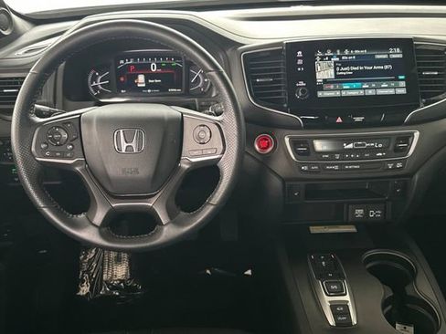 Certified 2023 Honda Passport TrailSport image 18
