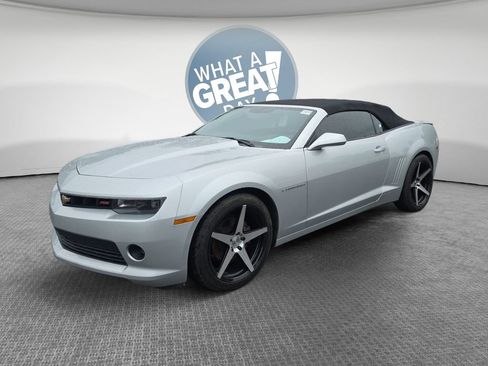 Used 2015 Chevrolet Camaro LT w/ RS Package RWD image 8