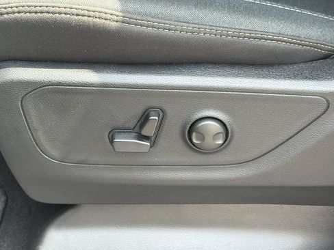 Used 2026 RAM 1500 Big Horn AWD/4WD image 24