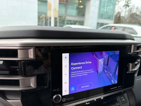 Used 2023 Toyota Tundra SR5 w/ SR5 Convenience Package image 6