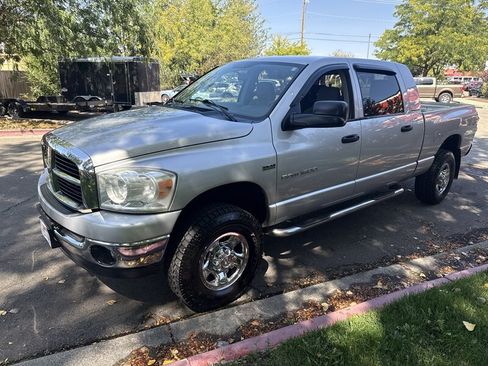 Used 2007 Dodge Ram 1500 Truck SLT w/ Trailer Tow Group AWD/4WD image 2