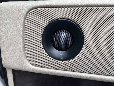 Used 2018 Lincoln Navigator L Reserve w/ Technology Package image 42