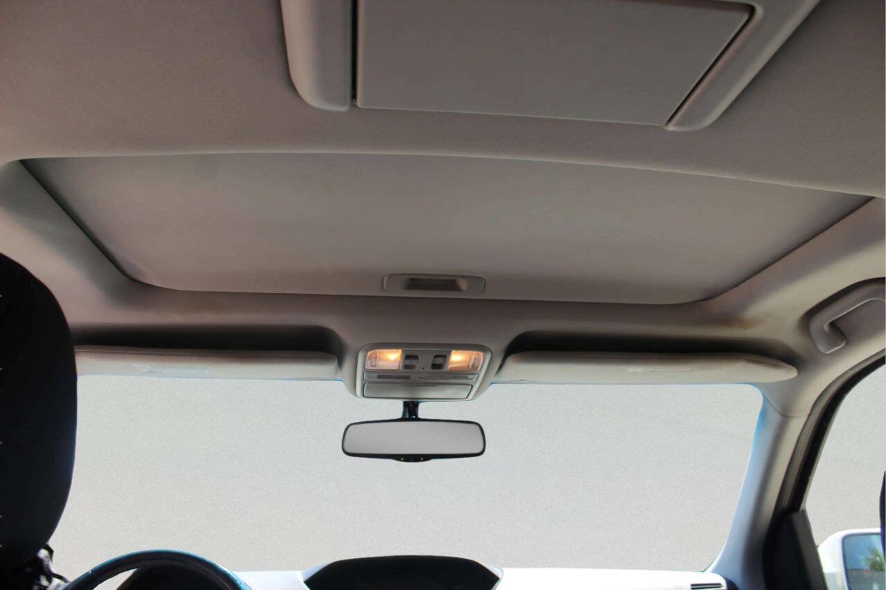 Used 2011 Honda Pilot Touring image 13