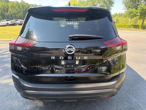 Used 2021 Nissan Rogue S FWD image 6