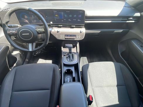 Used 2024 Hyundai Kona SEL image 19