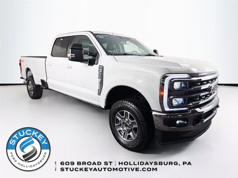 Used 2025 Ford F350 Lariat w/ Lariat Ultimate Package image 1