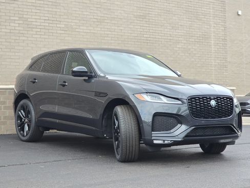 New 2026 Jaguar F-PACE R-Dynamic S AWD/4WD image 40