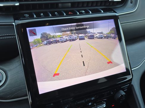 Used 2021 Jeep Grand Cherokee L Limited w/ Trailer Tow Group (B) AWD/4WD image 22