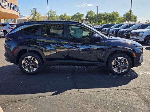 Certified 2025 Hyundai Tucson SEL image 4