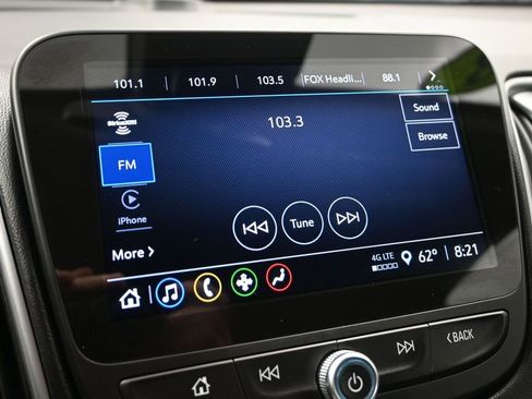 Used 2023 Chevrolet Malibu LT FWD image 17