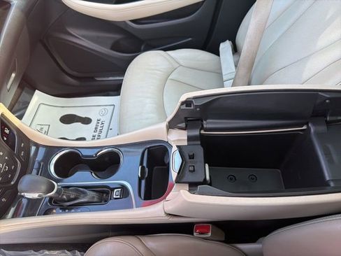 Used 2017 Buick Envision Essence image 14