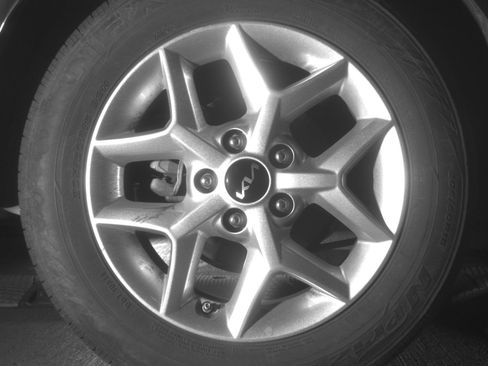 Used 2025 Kia Soul LX w/ LX Technology Package image 15