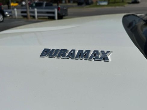 Used 2022 Chevrolet Silverado 1500 LTZ w/ Technology Package image 16