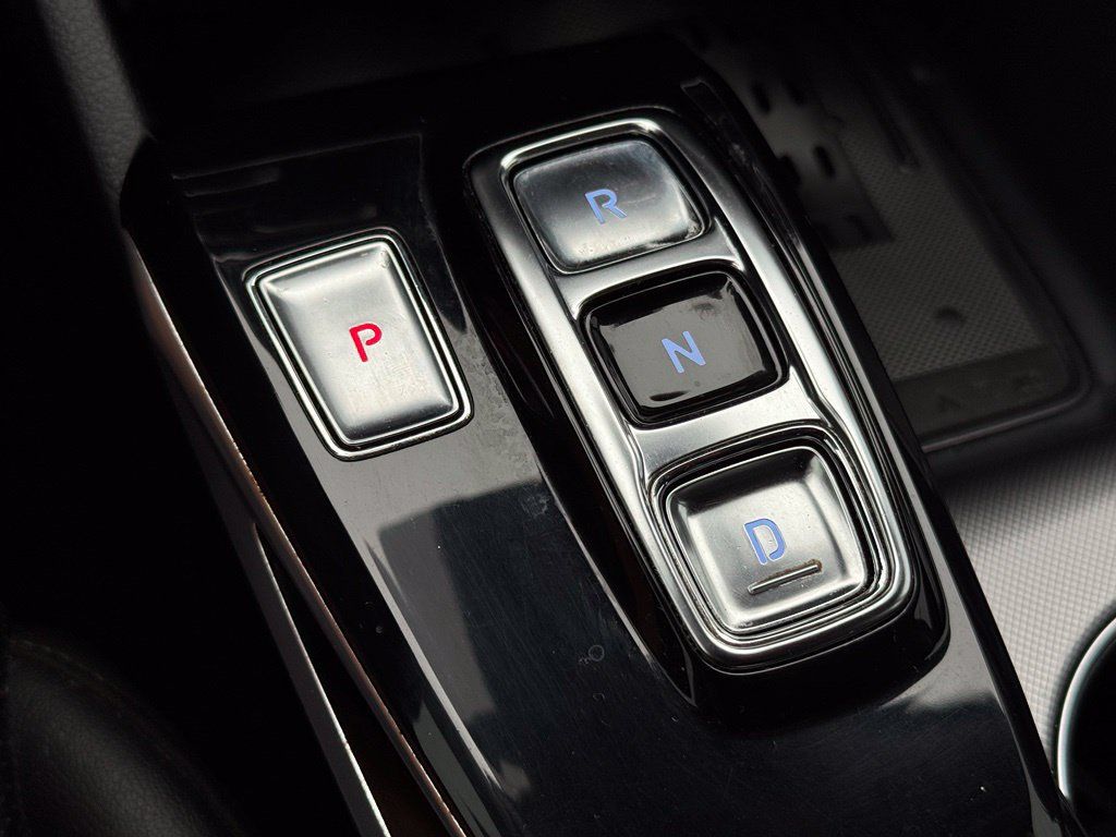Used 2022 Hyundai Sonata Limited FWD image 38