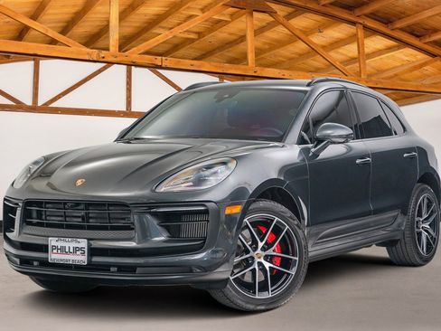 Used 2022 Porsche Macan S AWD/4WD image 1