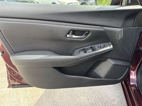 Used 2023 Nissan Sentra SV image 13